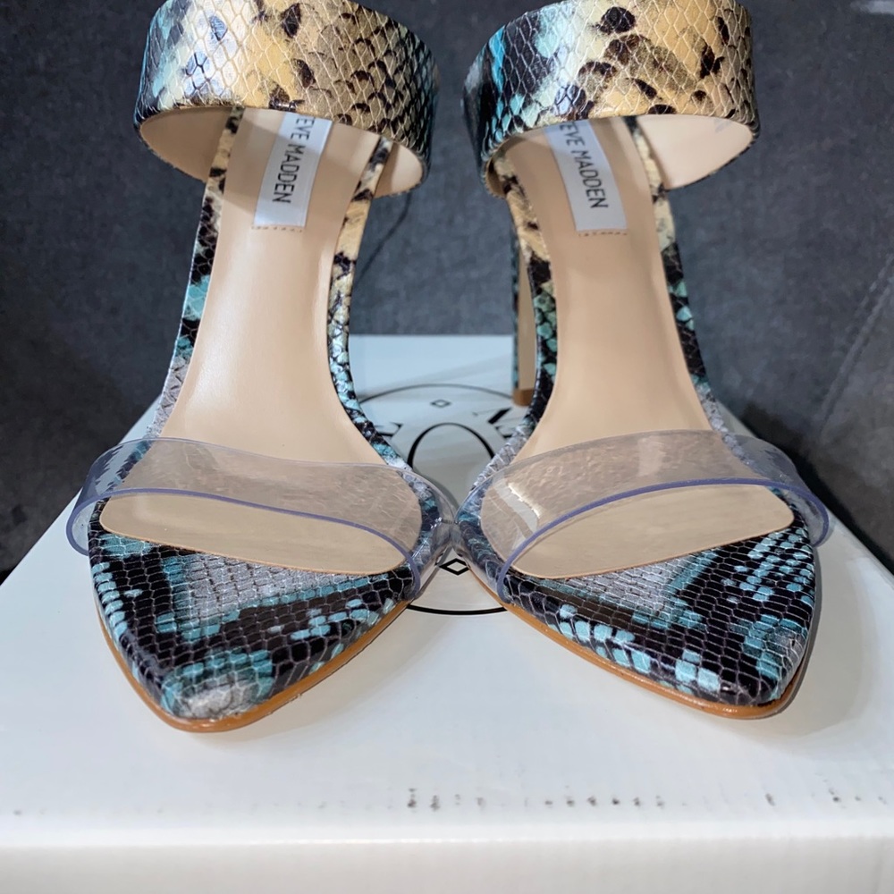 Steve Madden Amaya Sandal